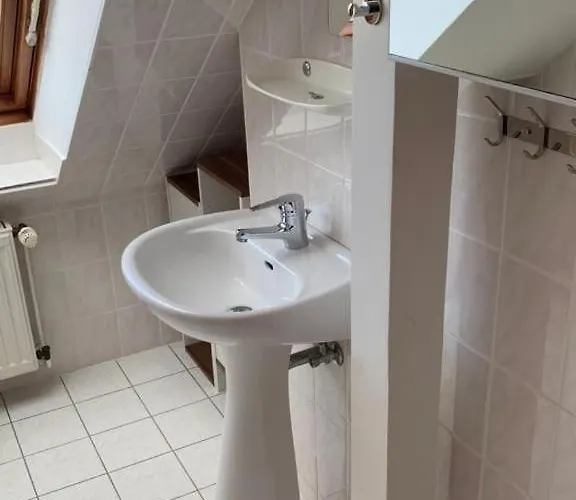 Apartamento Schöne Möblierte Dachgeschosswohnung In Fürstenwalde